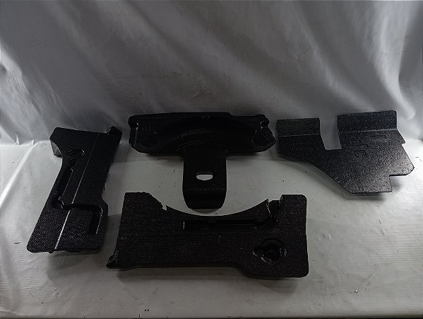 KIT ISOPOR STEP PORTA MALAS TOYOTA YARIS HATCH 2023