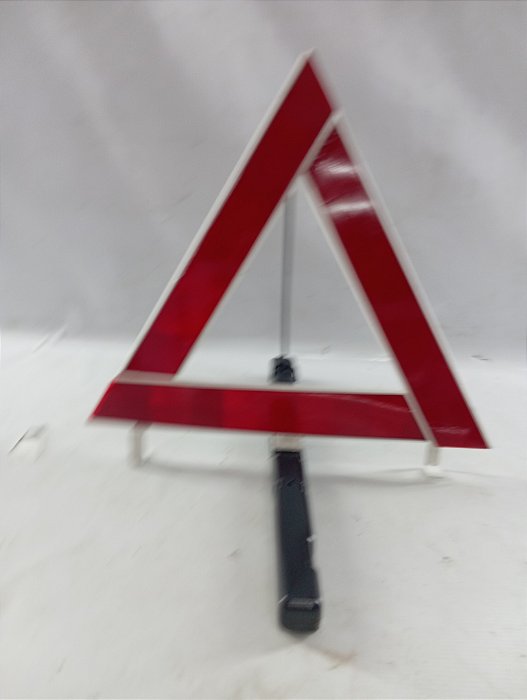 TRIANGULO ALERTA SEGURANÇA TOYOTA YARIS 2023 ORIGINAL