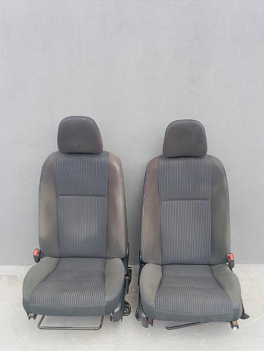 JOGO BANCOS COMPLETO ORIGINAL TOYOTA YARIS HATCH 2019