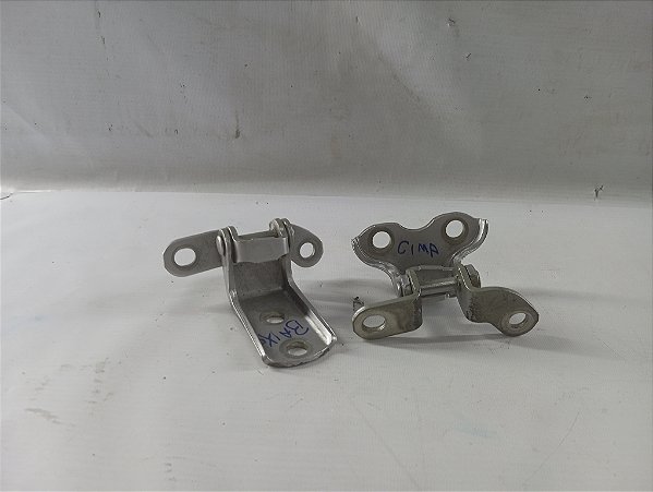 DOBRADIÇA PORTA TRASEIRA ESQUERDA TOYOTA YARIS HATCH 2019