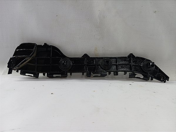 GUIA PARACHOQUE TRASEIRO ESQUERDO TOYOTA YARIS HATCH 2019