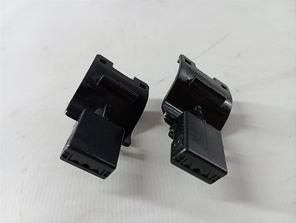 BRUCUTU PAR ESGUICHO CAPO TOYOTA YARIS 2019 ORIGINAL