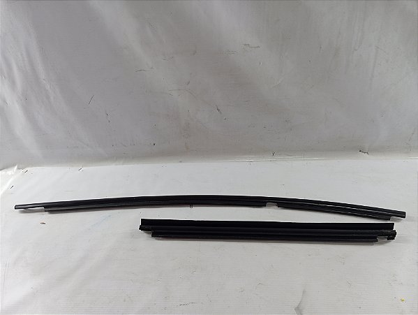 PAR PESTANA PORTA TRASEIRA DIREITA TOYOTA YARIS 2019