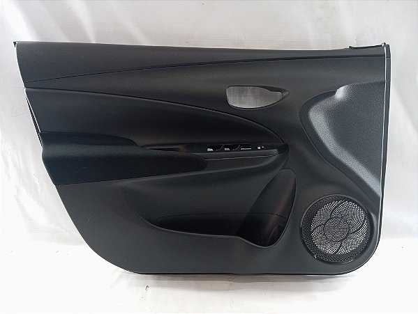 FORRO LATERAL  PORTA DIANTEIRO ESQUERDO TOYOTA YARIS 2019