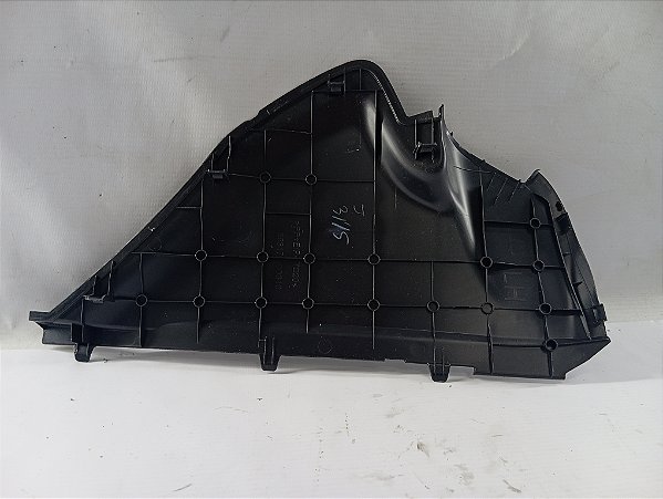 ACABAMENTO LATERAL PAINEL ESQUERDO TOYOTA YARIS 2019