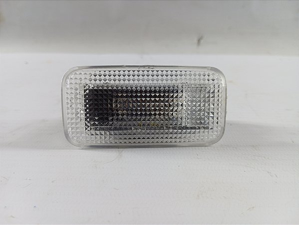 LUZ INTERNA PORTA MALAS TOYOTA YARIS 2019 ORIGINAL