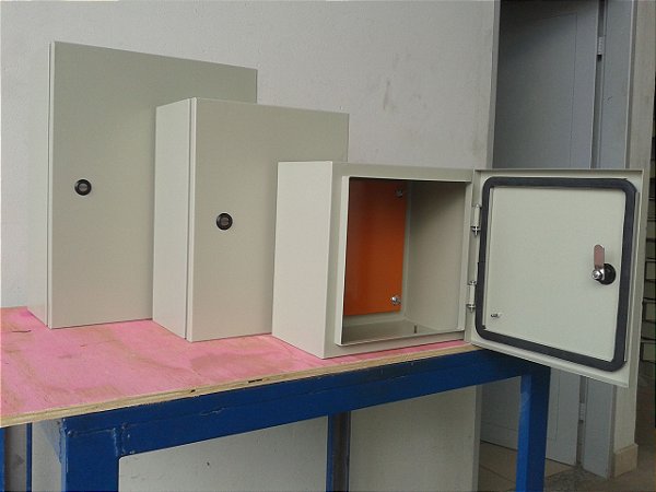 caixa para montagem elétrica 500x400x200 chapa de aço carbono pronta entrega