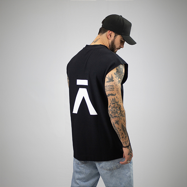 CAMISETA BLACKOUT TEXTURIZADA BLACK