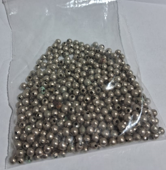 Miçanga de Metal de ferro niquel pacote c/  100 gramas