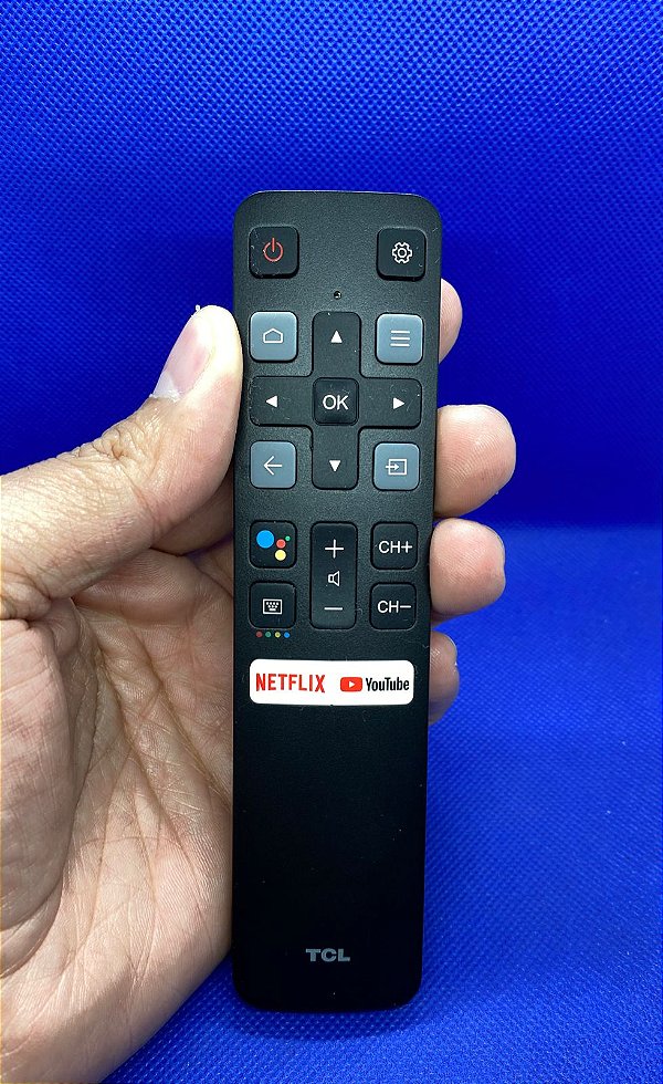 Controle Remoto 100 % Original Tv Tcl Rc802v Com Comando De Voz