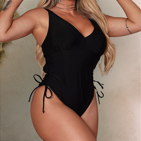 Maiô Lolla Liso Com Bojo Molinho e Detalhe Lateral