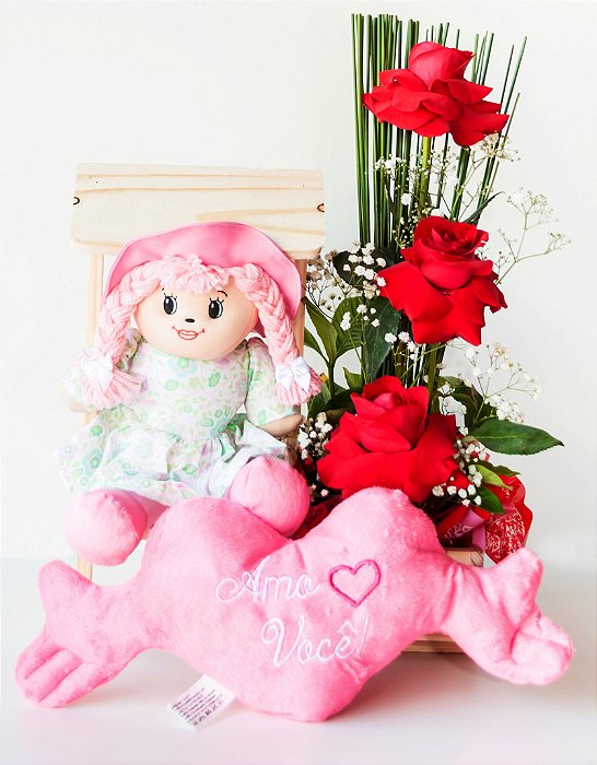 Casa de Boneca Com Rosas e Amor