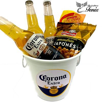 Balde De Cerveja Corona Extra e Petiscos