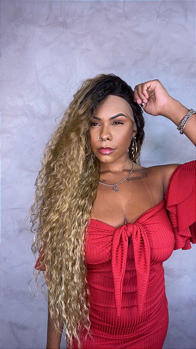 Caimento da Peruca Cinthia Loira Exclusive