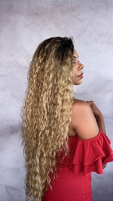 Peruca Cinthia Loira Exclusive costas