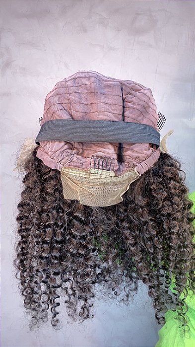 Detalhe interno da Peruca Lace Front Silk Top Cabelo Humano Afro Nádia 87