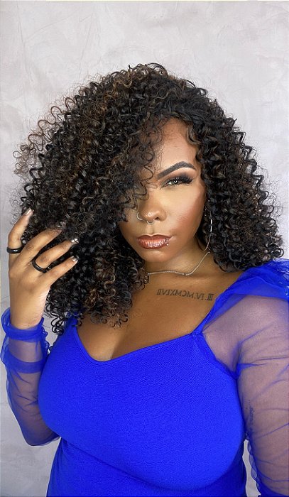 Peruca Half Wig Lana Mechas detalhe do volume