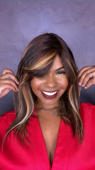 Peruca Pantera Fernanda detalhe do cabelo
