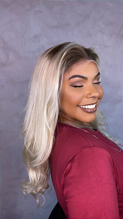 Peruca Grace Kelly perfil com loiro ombré
