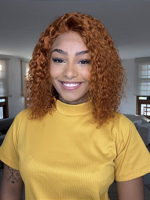 Peruca T Lace Harper frente sorrindo