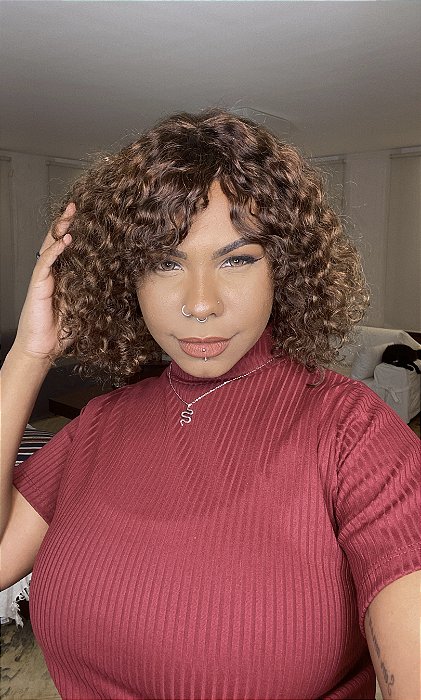Peruca Camila Lux Morena Iluminada detalhe frontal