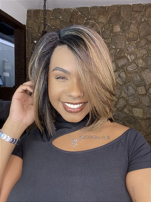 Lace Front HD Fibra Premium Bibi Morena Iluminada lateral