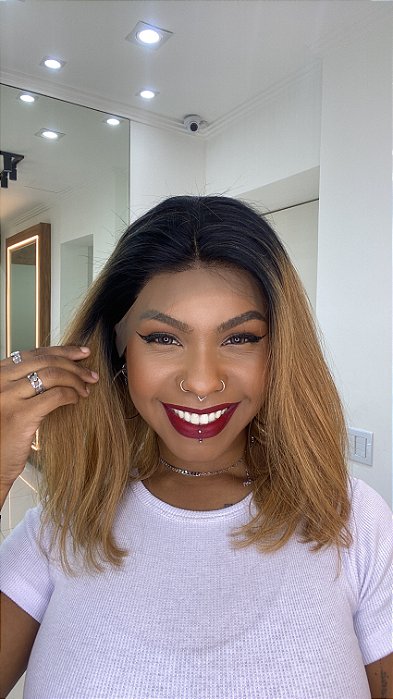 Peruca Lace Front Emma Ombré Loiro detalhe frontal