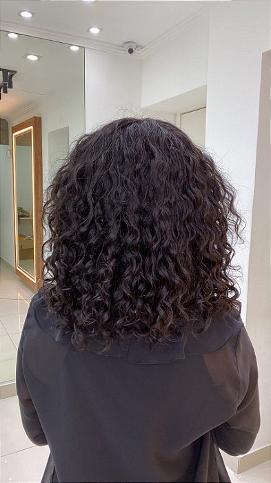 Wig Modiza vista de costas