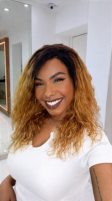 Lace Front 13x3 Cabelo Humano Cacheado Rosane Viena Ombré Loiro Dourado 1B/27