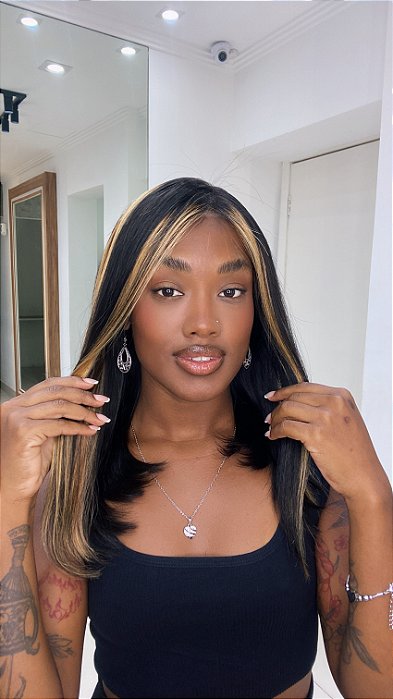 Kylie Long Mechas 27 caimento frontal
