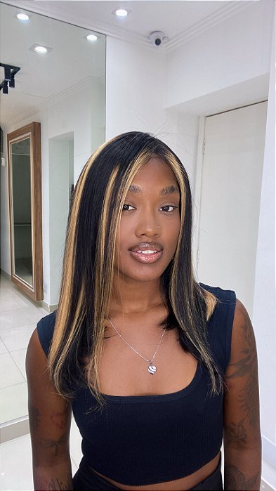 Kylie Long Mechas 27 acabamento