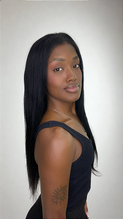 Lace Front Violet 26 vista lateral