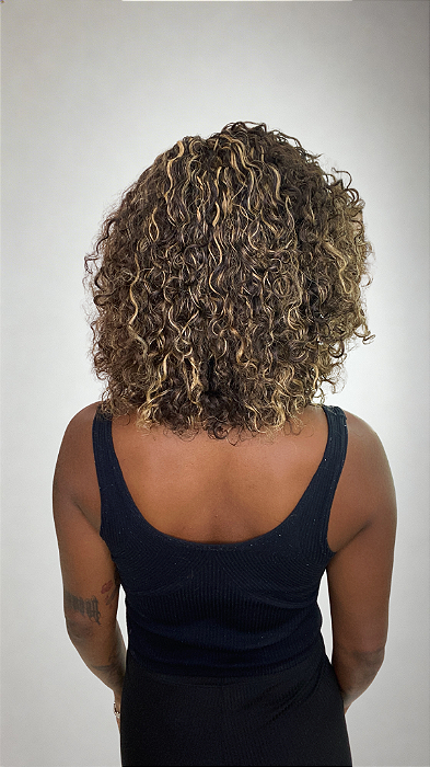 Peruca Fox Water Mechas P4/27 vista de costas