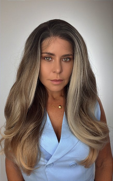 Lace Clarissa - Peruca Lace Front Fibra Premium Loira 60 cm - Aparência Natural