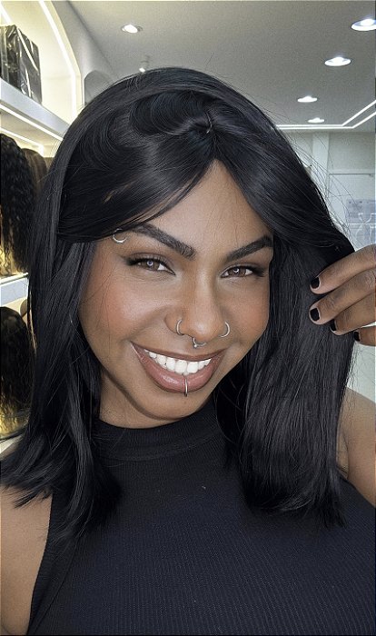 Peruca Fibra Futura Ondulado Franja Shirley Preta