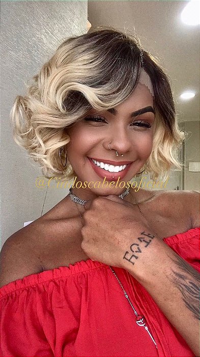 Peruca Lace Front Nancy Ombré Loira acabamento