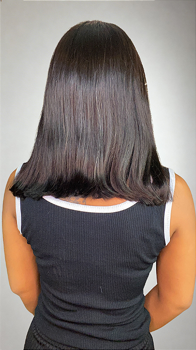 Peruca Lace Front Cabelo Humano Kylie Long vista de costas