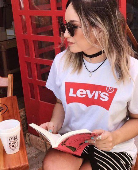 TEE LEVI'S