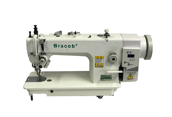 MAQUINA TRANSPORTE DUPLO MOTOR DIRECT DRIVE BRACOB BC 0302 AT - 110 V + KIT PREMIUM ESPECIAL E CADEIRA PARA COSTUREIRA