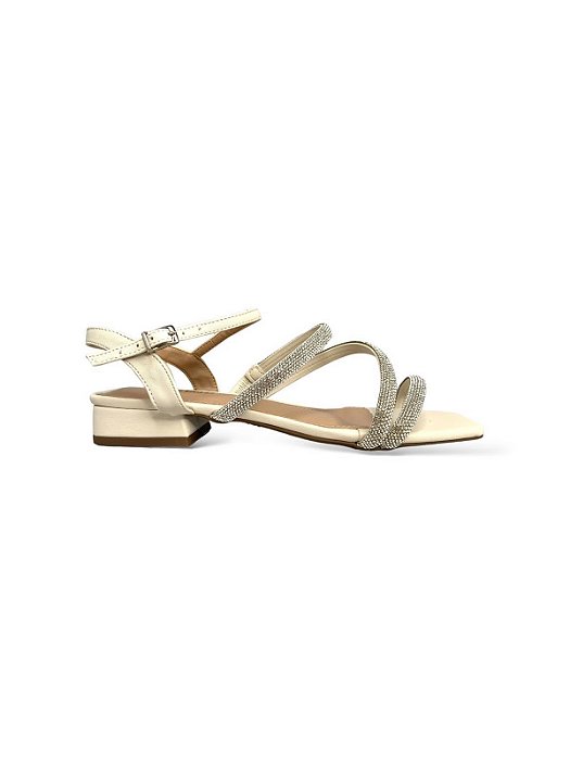 Sandália Your Shoes Off White Salto Baixo Tiras de Strass