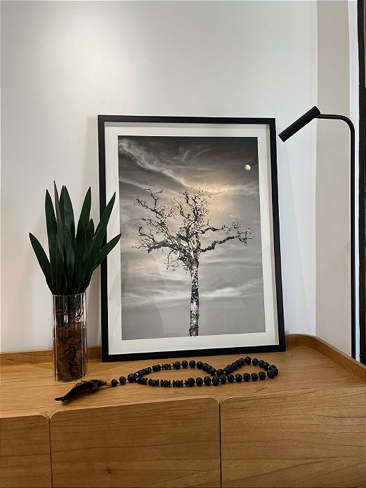 ENVIO IMEDIATO - Quadro Decorativo Árvore Artista Mariana Carlesso 60x80cm (LxA) Moldura cor Preto