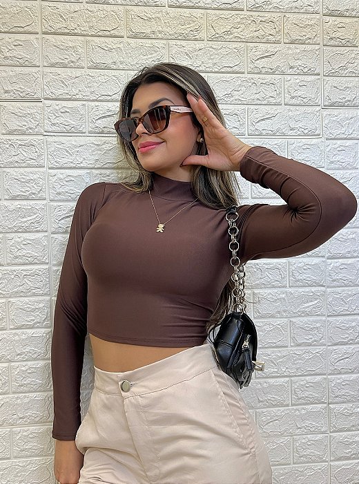 Cropped Manga Longa Marrom