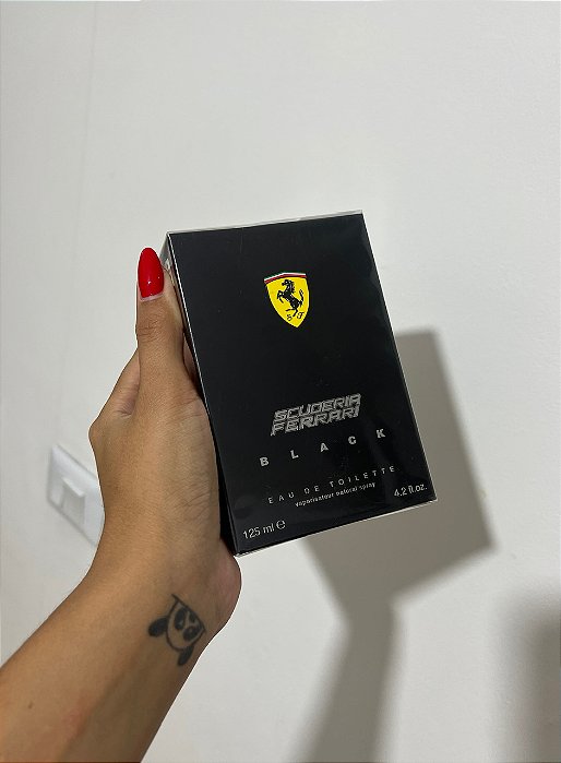 Ferrari Black Eau De Toilette - Perfume Masculino Original 125 ml