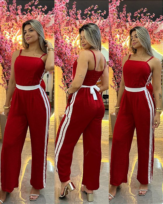 Macacão Colegial Vermelho