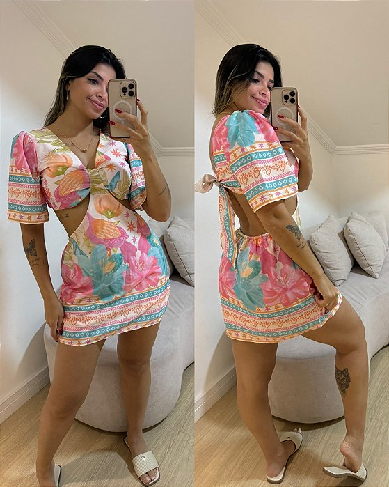 Macaquinho Alyssa Tom Claro