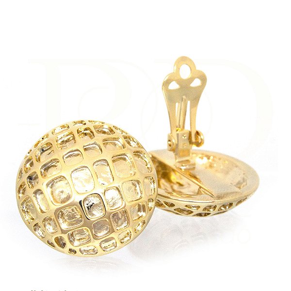 Brinco de Pressão Cúpula Texturizada com Clipe Retrô | Design Vazado | 3,00 x 3,00 cm | Banho Dourado