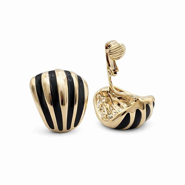 Brinco de Pressão Audrey Classic II | Acrílico Preto e Metal Banhado | Base Fixa Meia Argola | 2,00 x 2,00 cm | Clipe Francês | Design Sofisticado