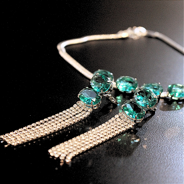 Conjunto BP com Choker de Zircônias Ovais e Brinco de Pressão com Franjas | Escolha Entre Banho Ouro com Azul Aquamarine ou Prata com Verde Tiffany