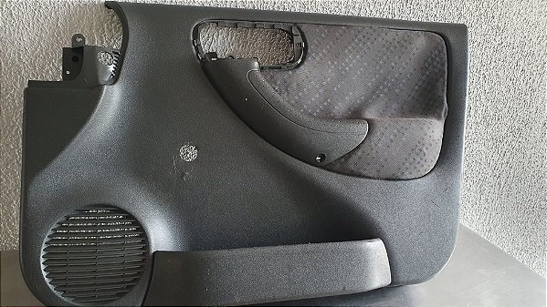 Forro de porta Corsa Montana, Dianteiro Direito ano 2002 á 2012.