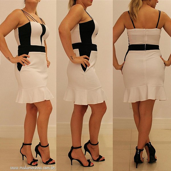 vestido branco com detalhe preto